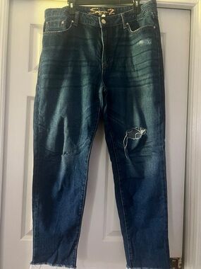 Seven7 Women's Dark Blue Distressed Boyfriend Jeans